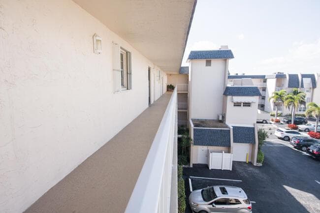 3575 S Ocean Boulevard 408 photo 23