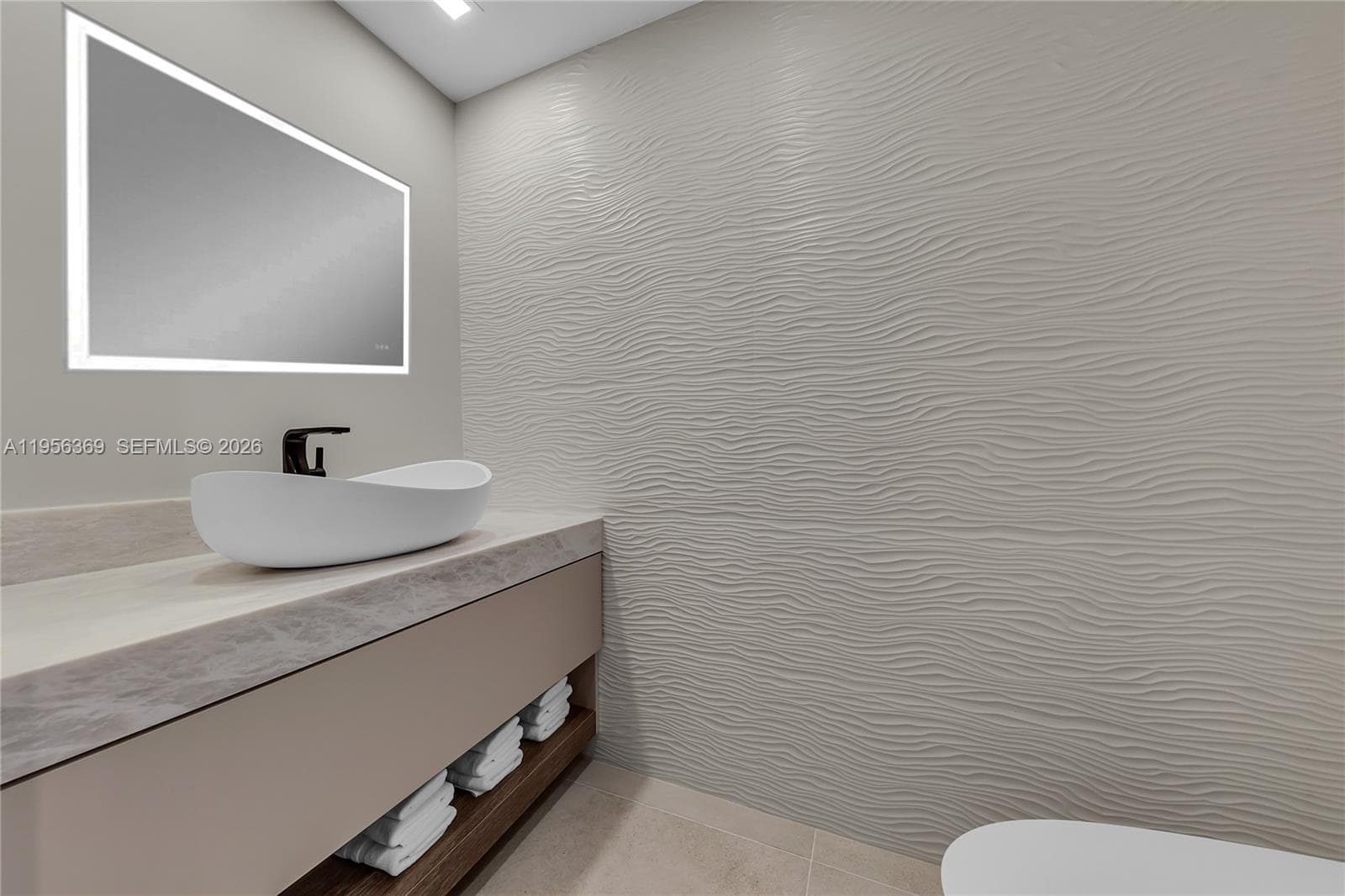 3535 Ocean Dr 1003 photo 20