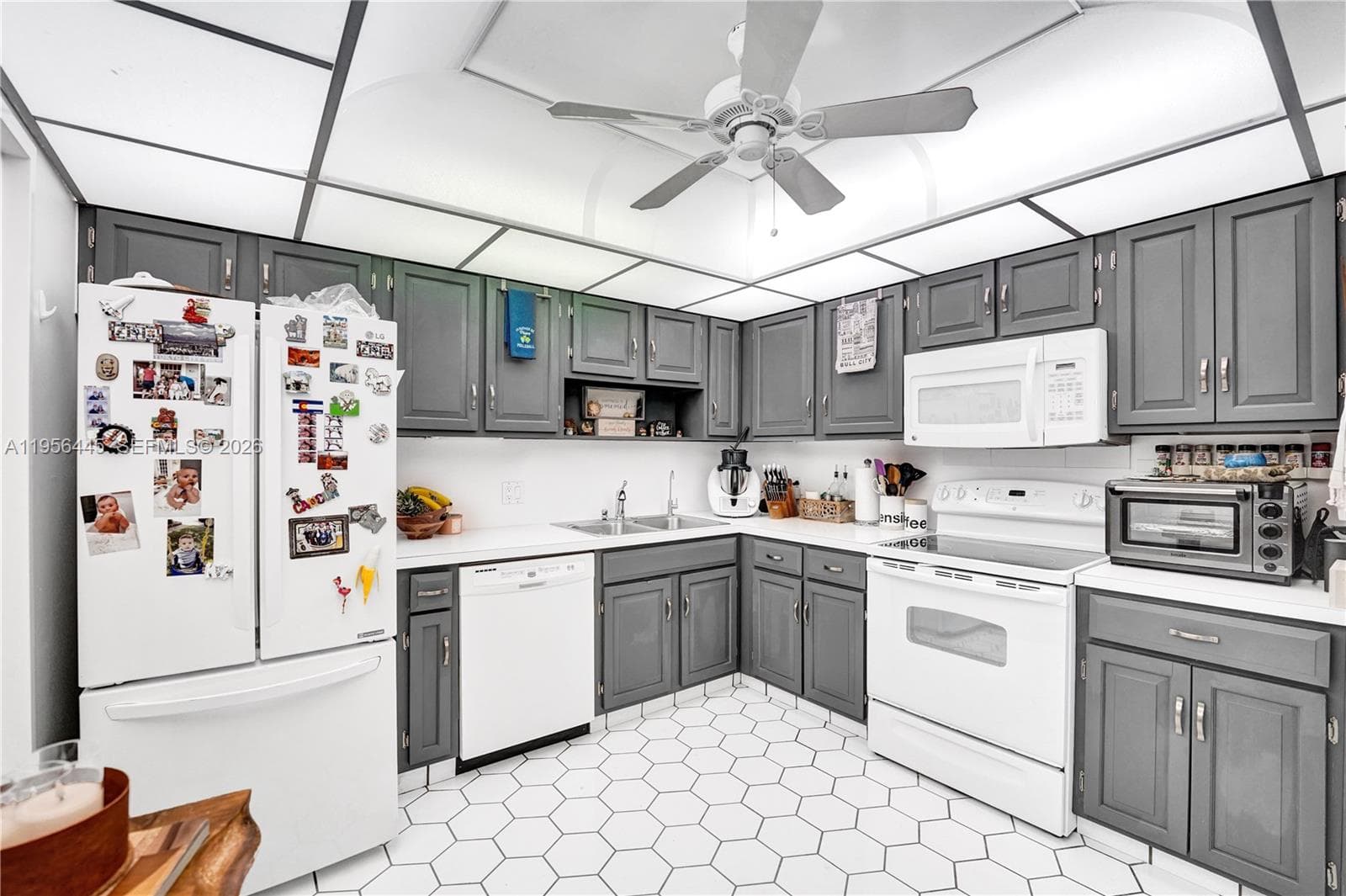 1370 S Ocean Blvd 407 photo 22