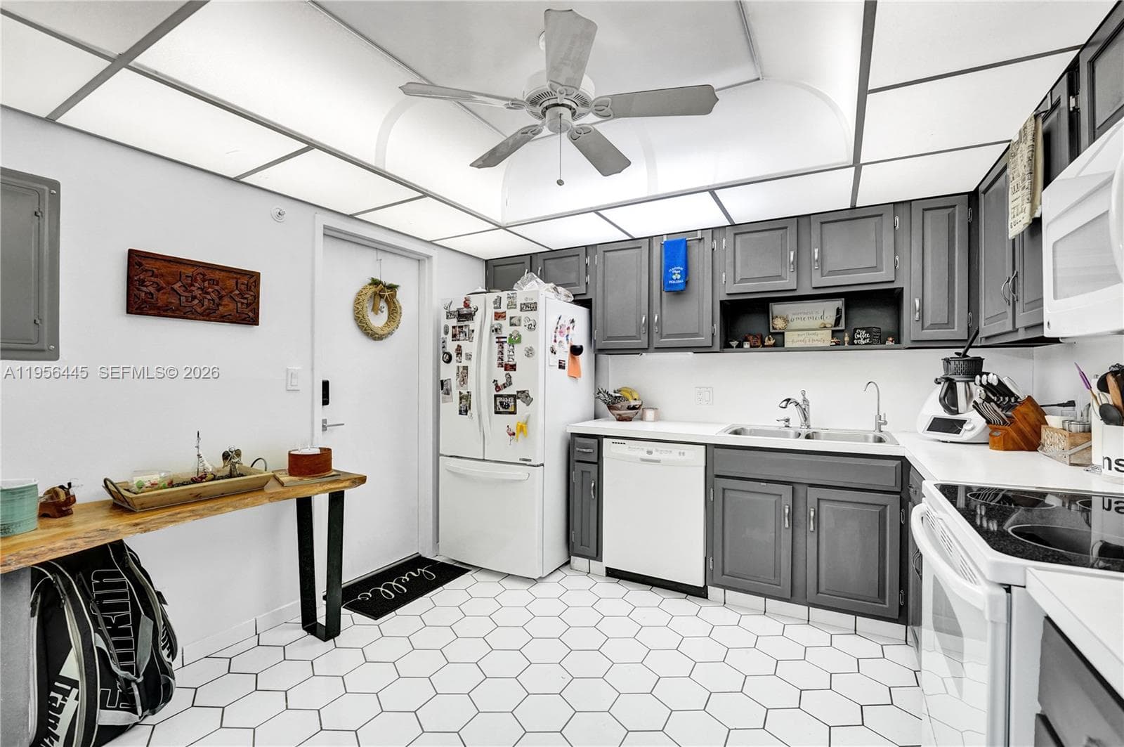 1370 S Ocean Blvd 407 photo 24