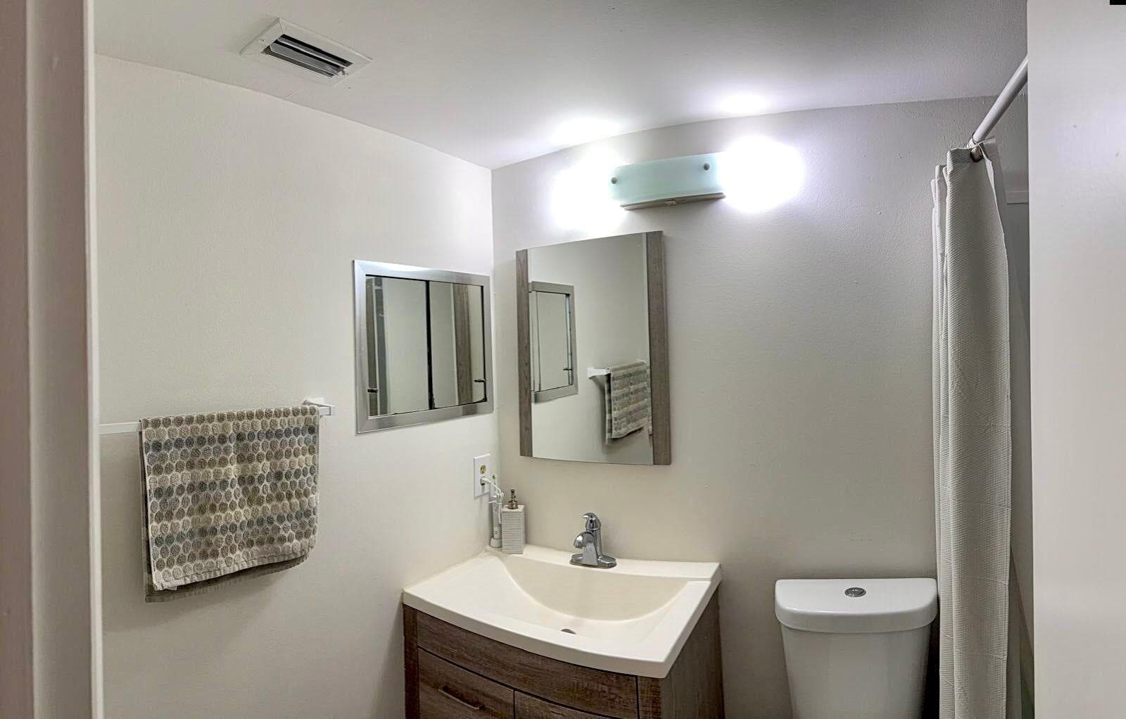 63 Windsor C photo 10