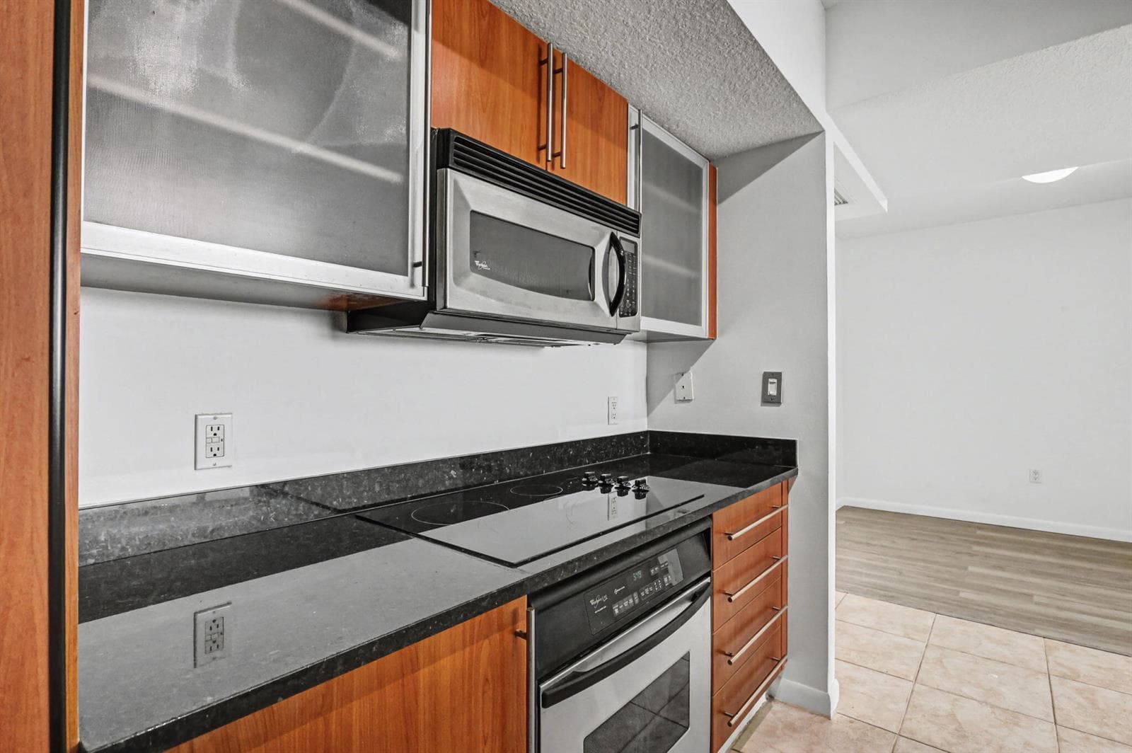 1551 N Flagler Drive 1514 photo 6