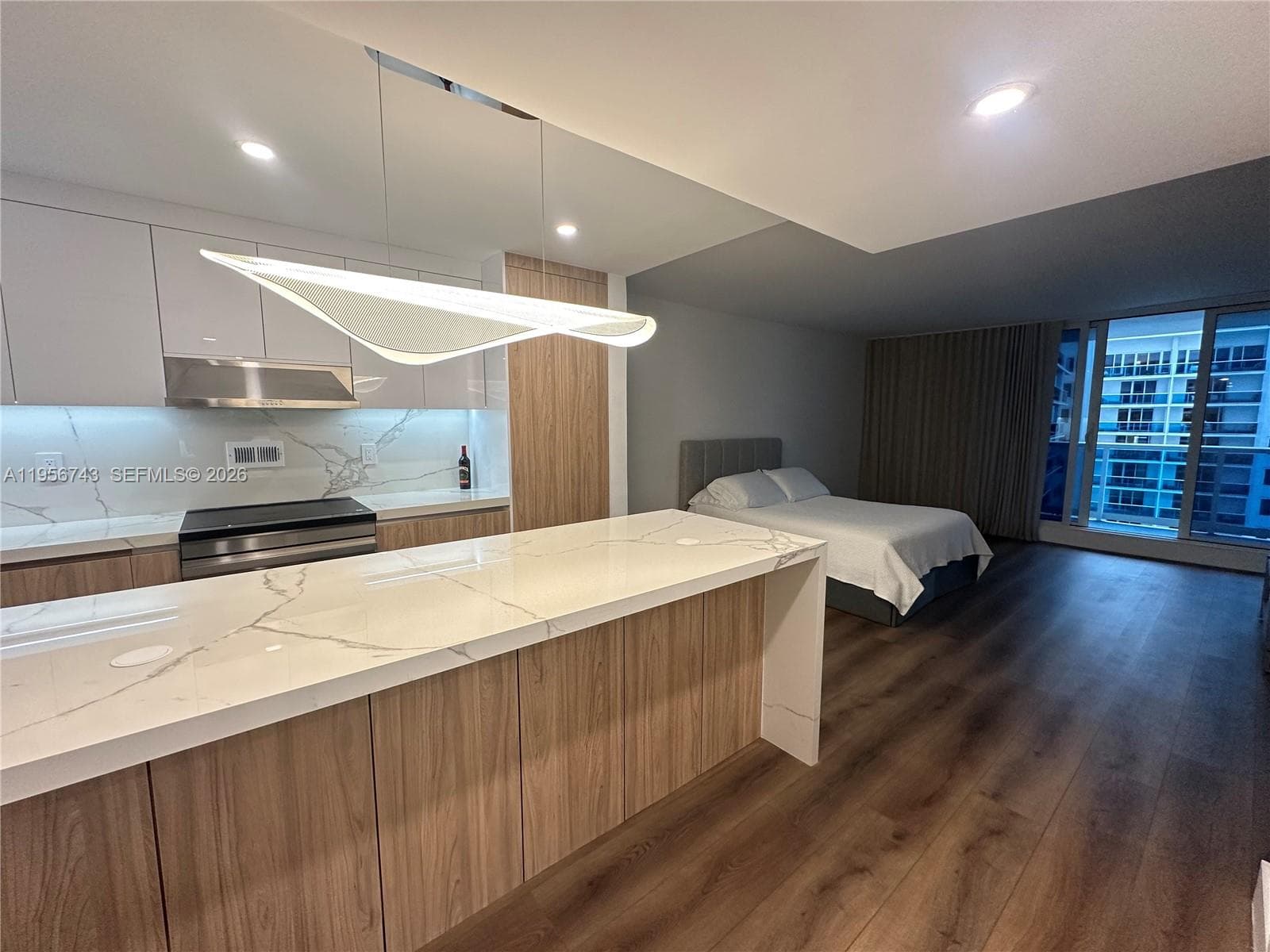 2301 Collins Ave 1421 photo 9