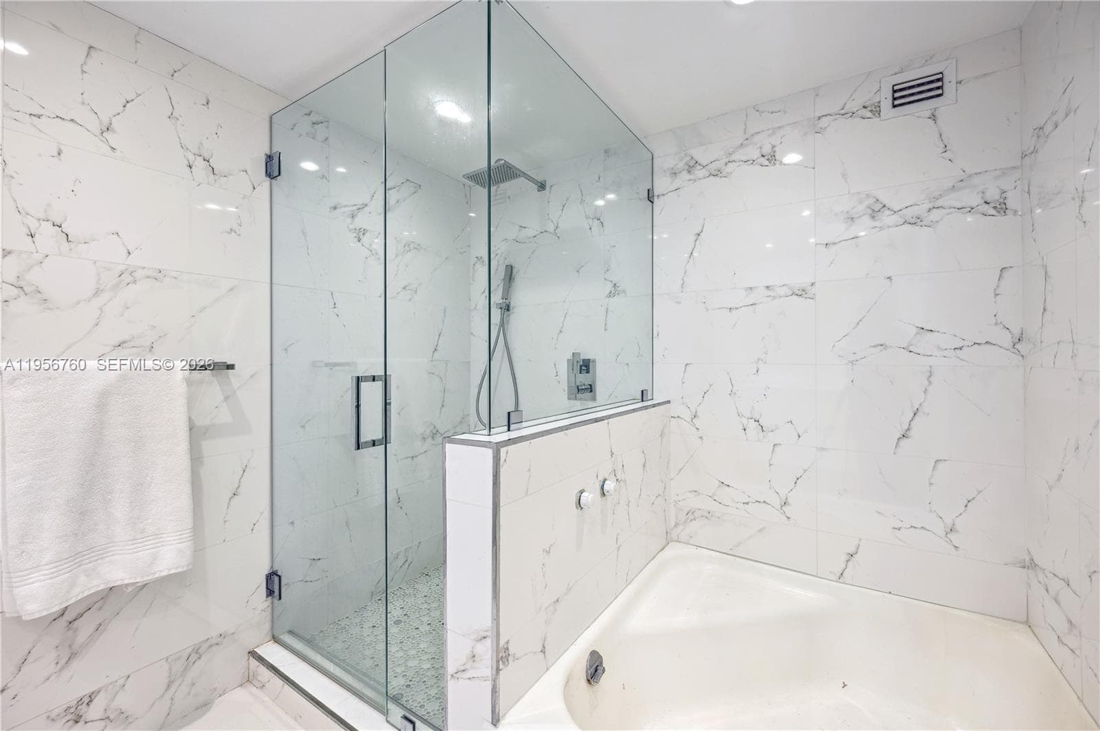 5255 Collins Ave 4A photo 22