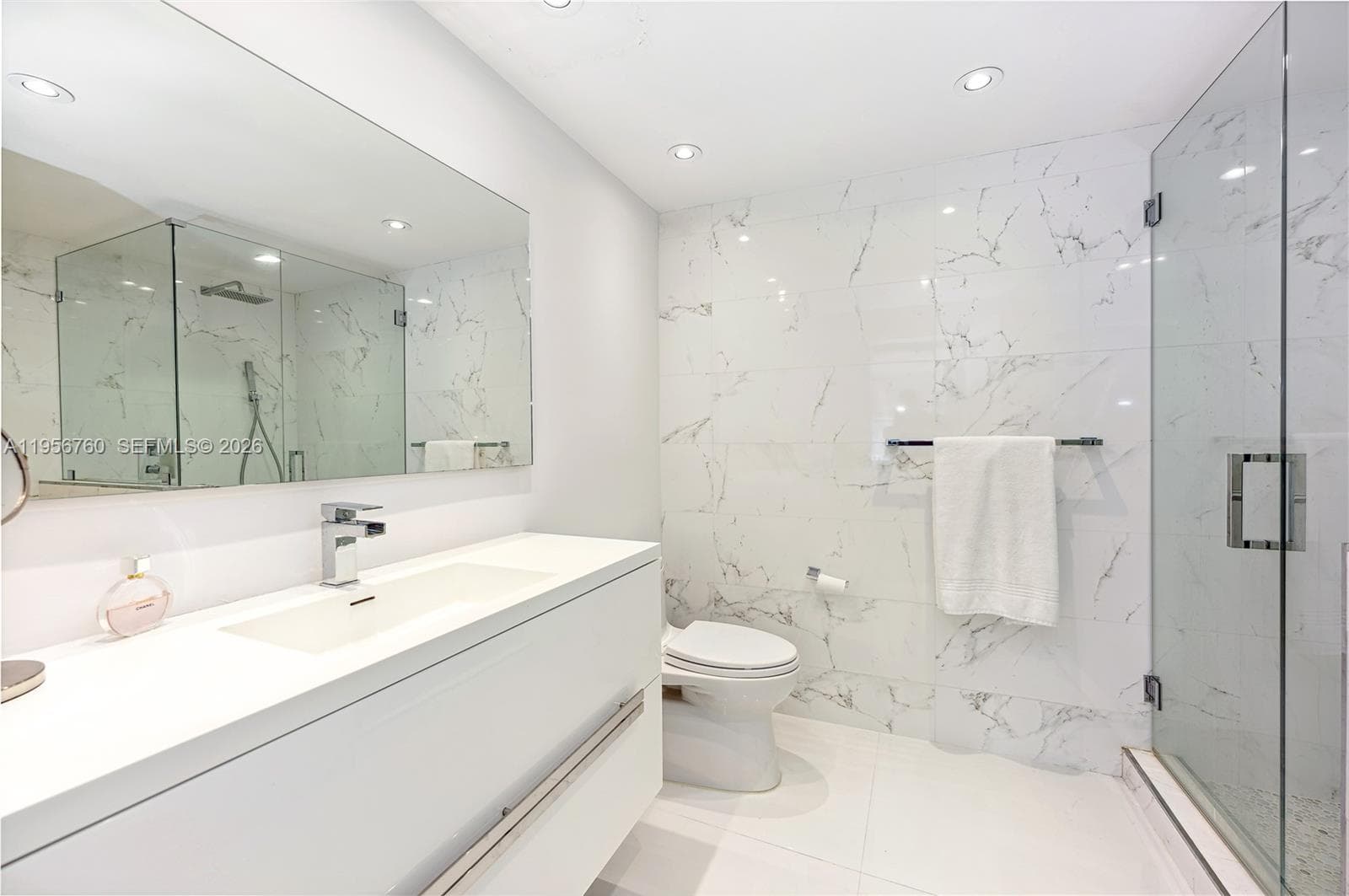 5255 Collins Ave 4A photo 24