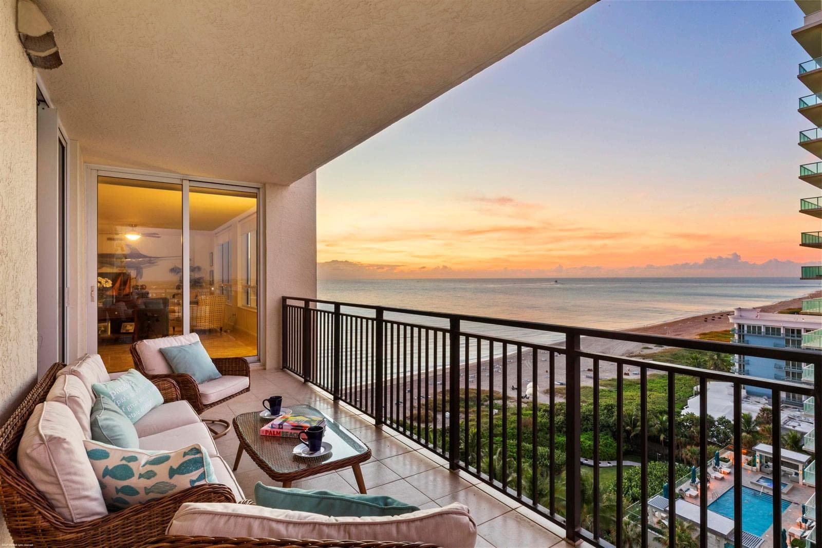 3800 N Ocean Drive 1450 photo 2