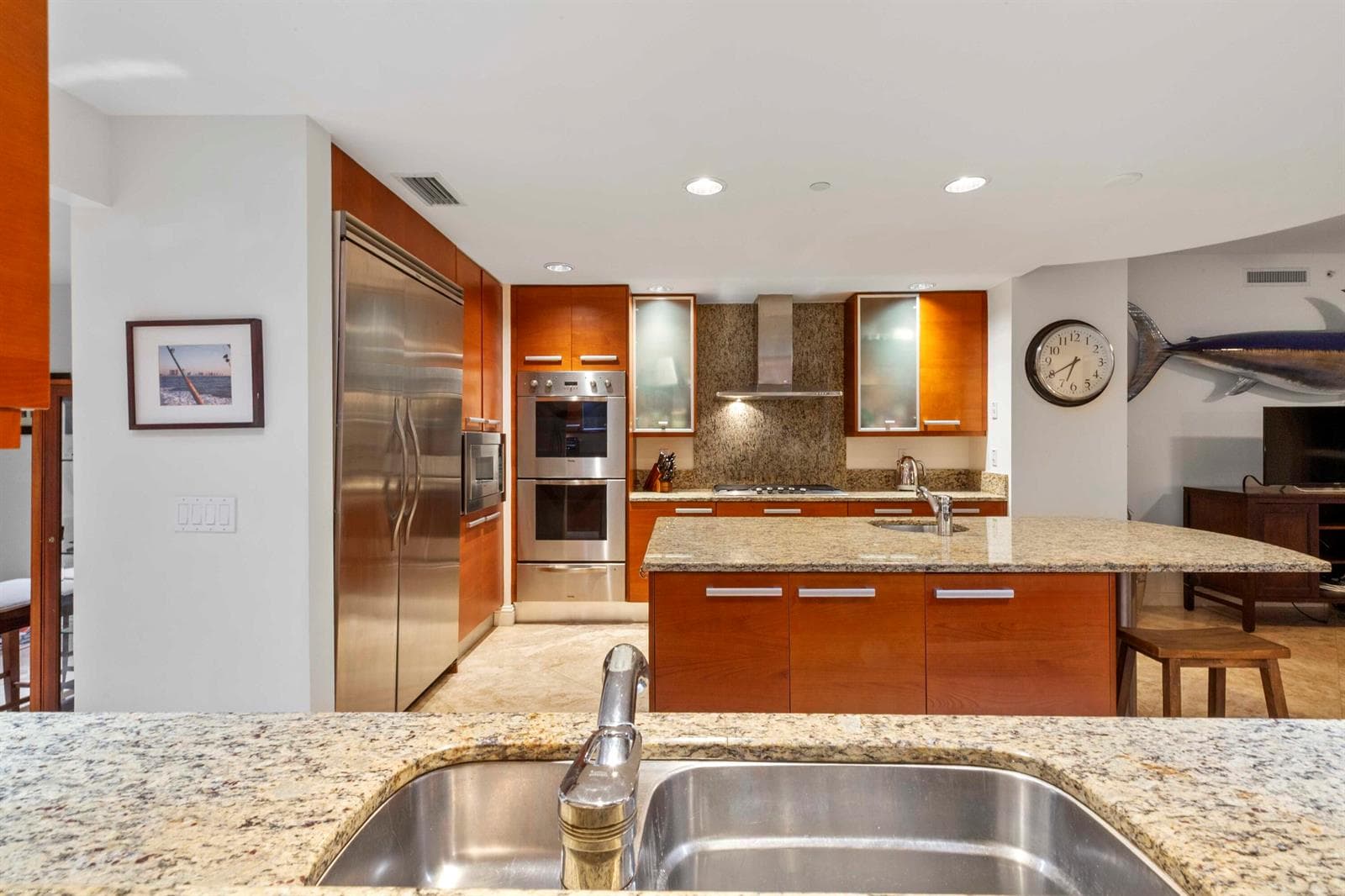 3800 N Ocean Drive 1450 photo 13