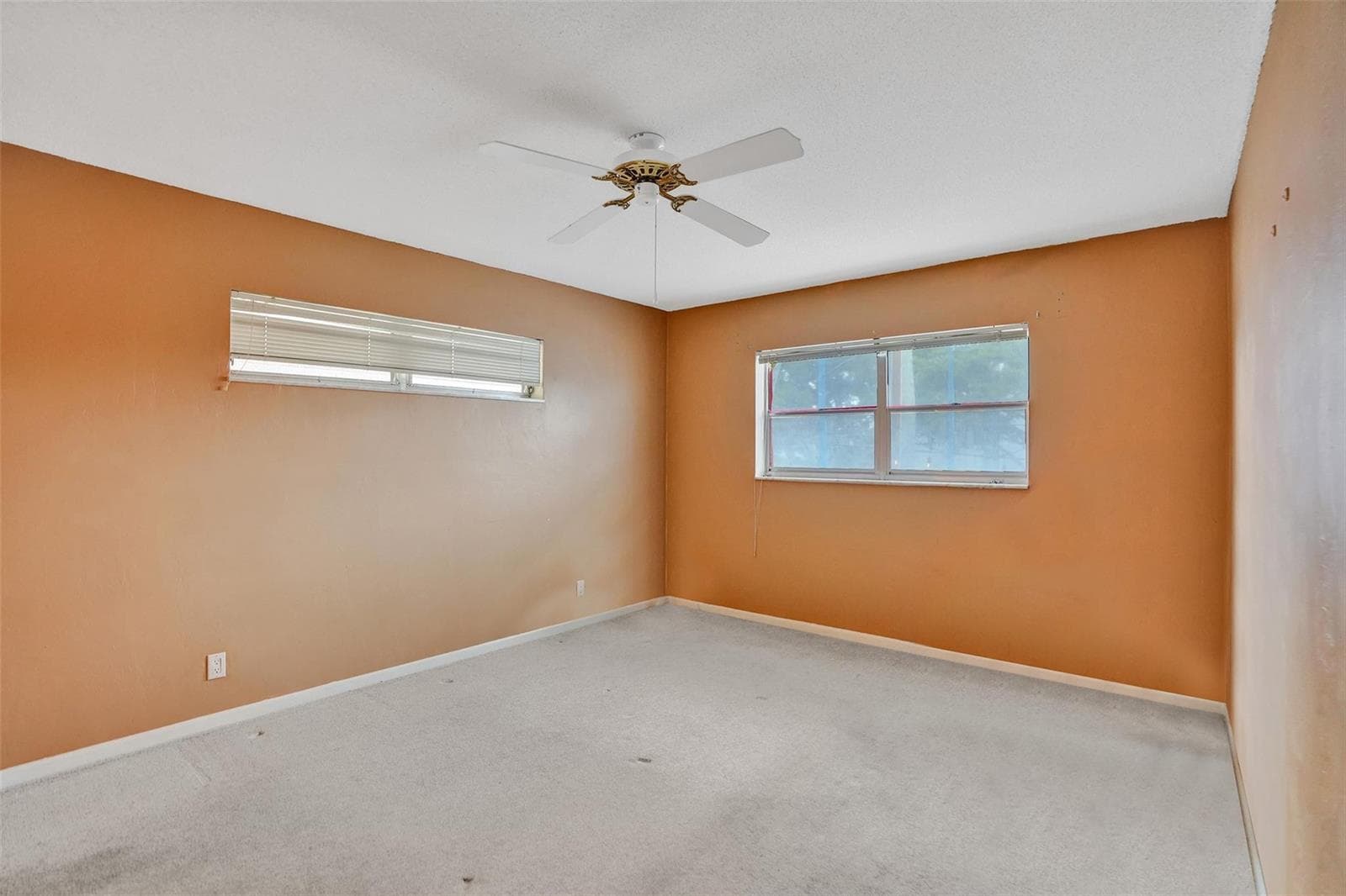 3000 NE 48th Street 206 photo 17