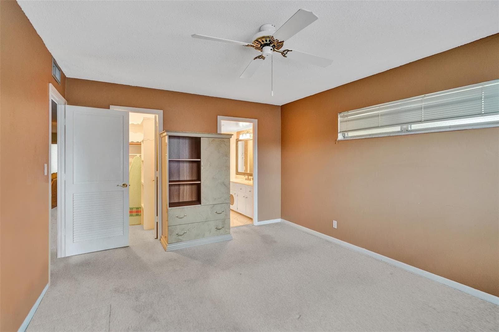 3000 NE 48th Street 206 photo 18