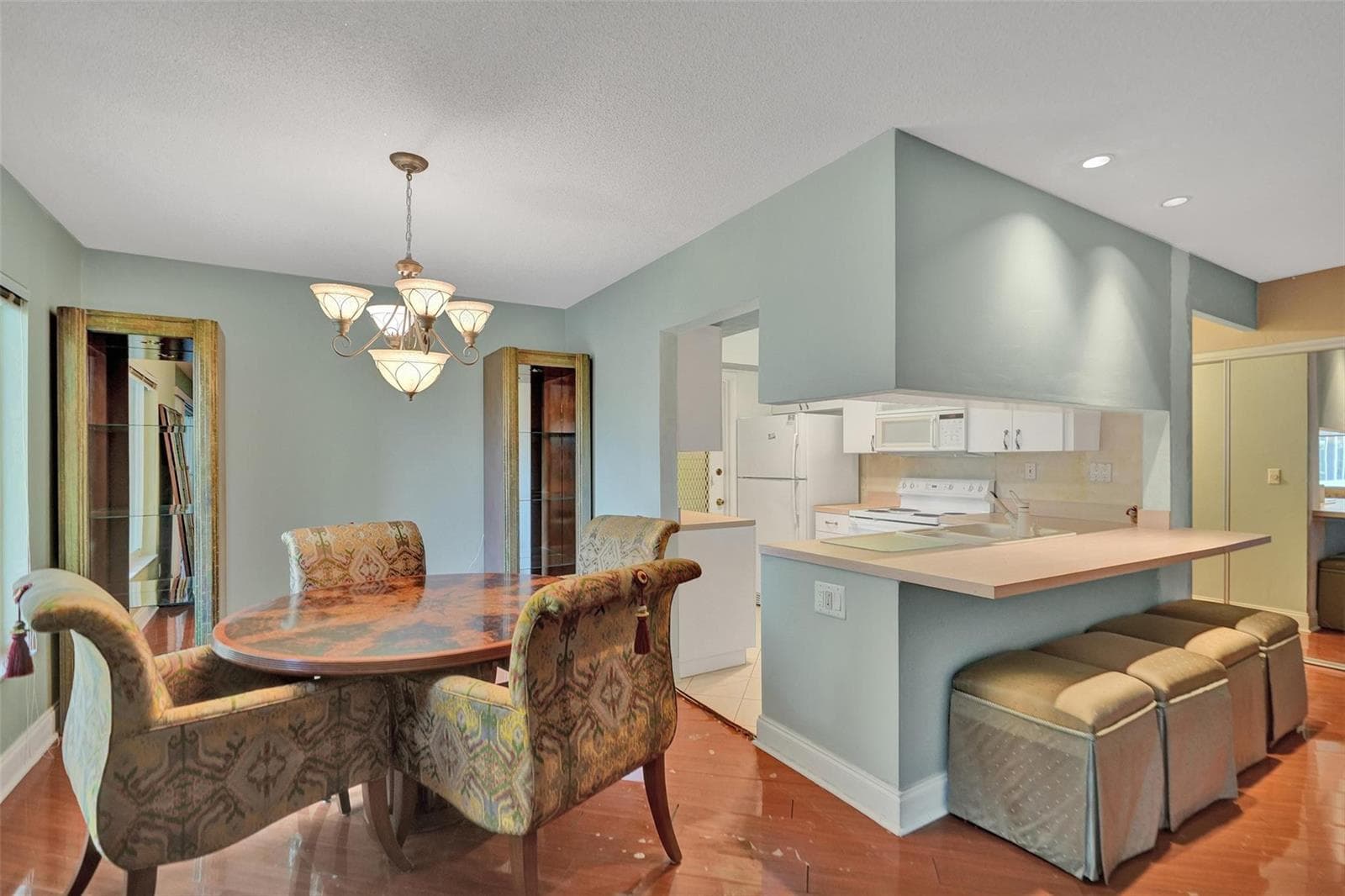 3000 NE 48th Street 206 photo 8