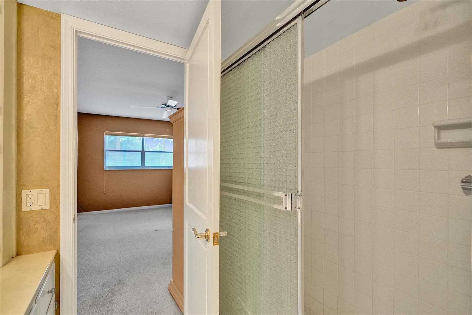 3000 NE 48th Street 206 photo 21
