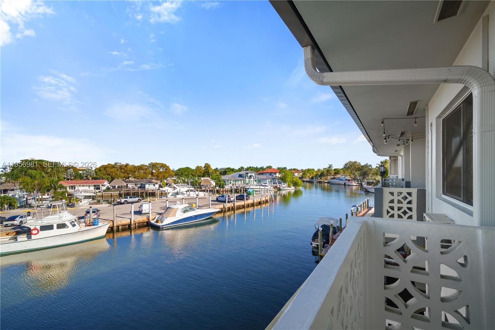 13105 Ixora Ct 302 photo 23