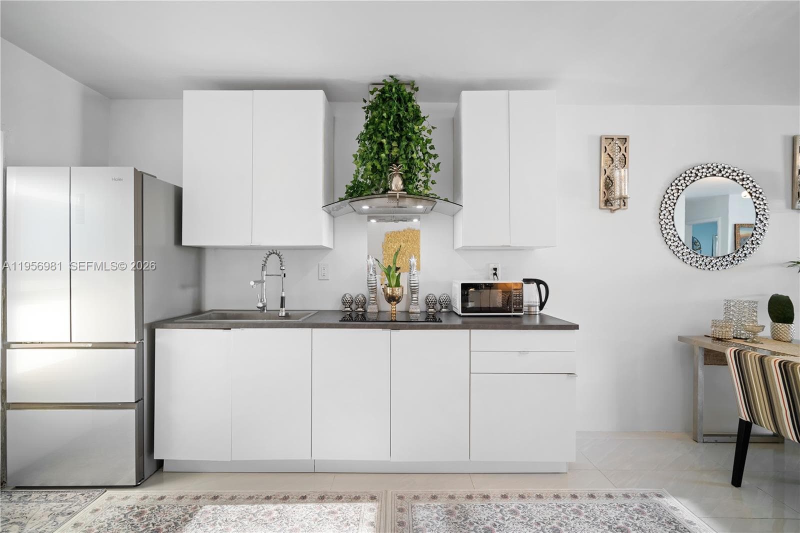 13105 Ixora Ct 302 photo 6