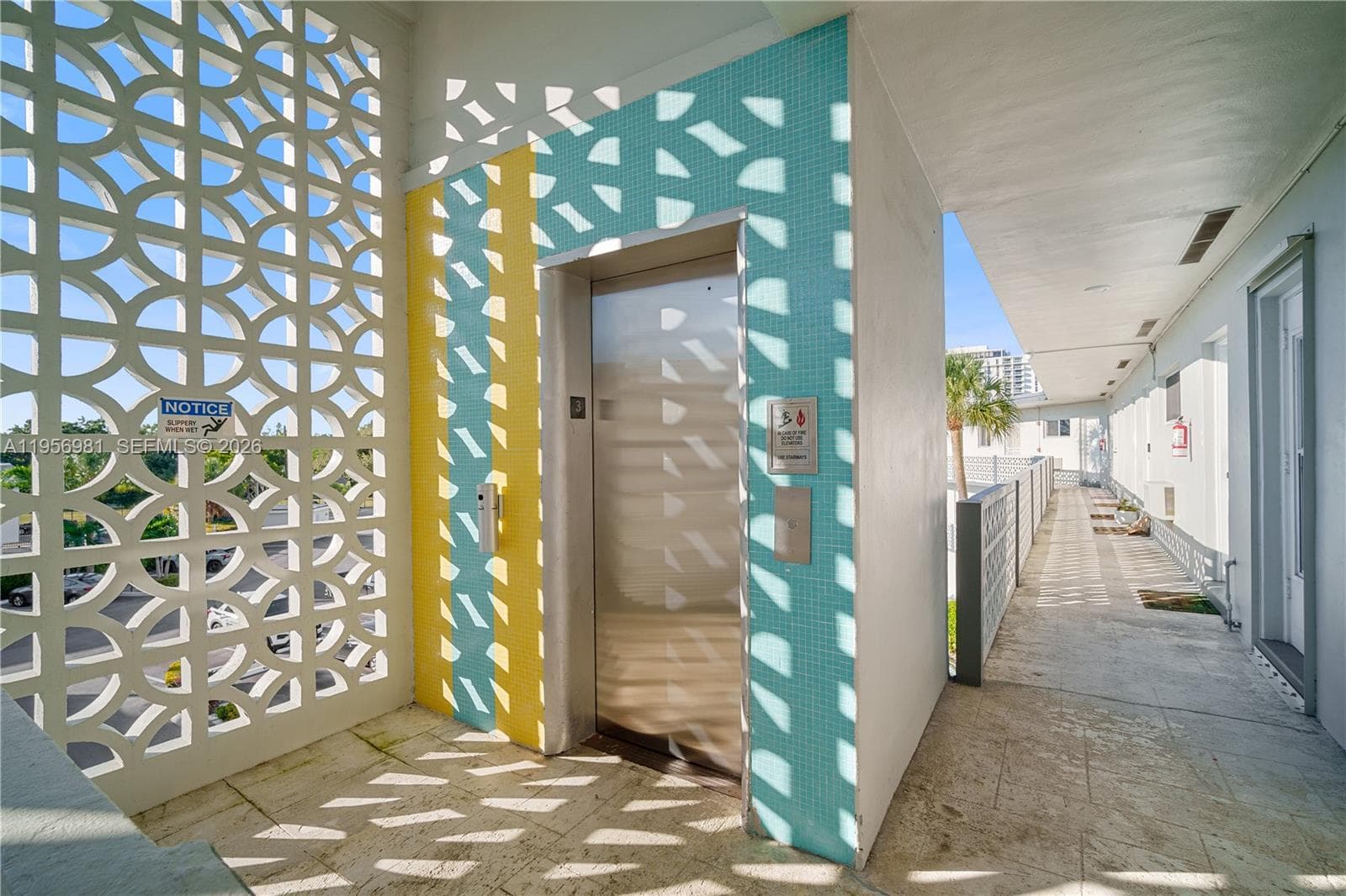 13105 Ixora Ct 302 photo 24