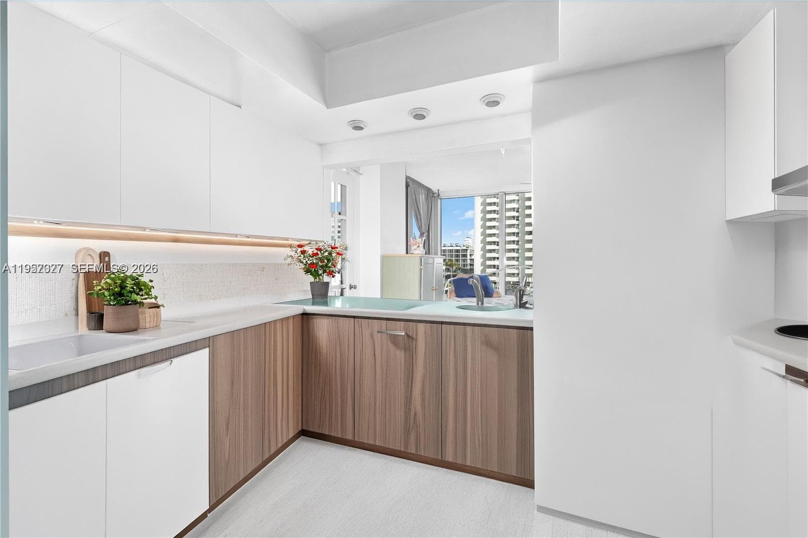 2655 Collins Ave 1106 photo 10