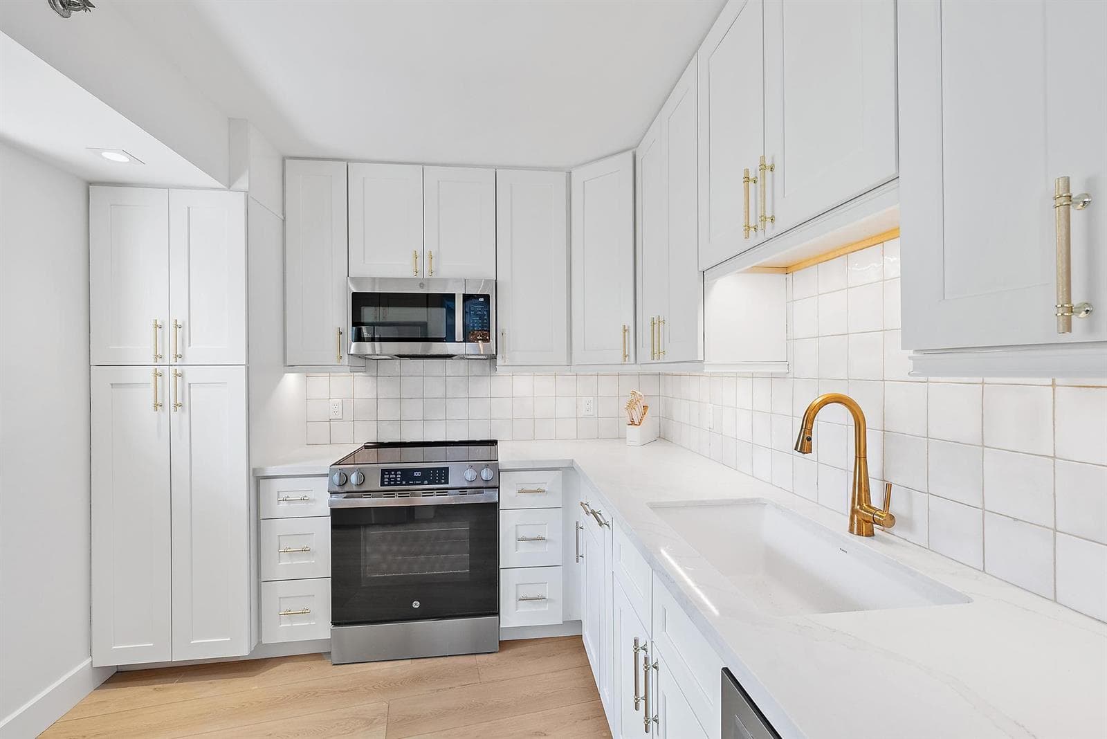 300 Ocean Trail Way 1202 photo 10