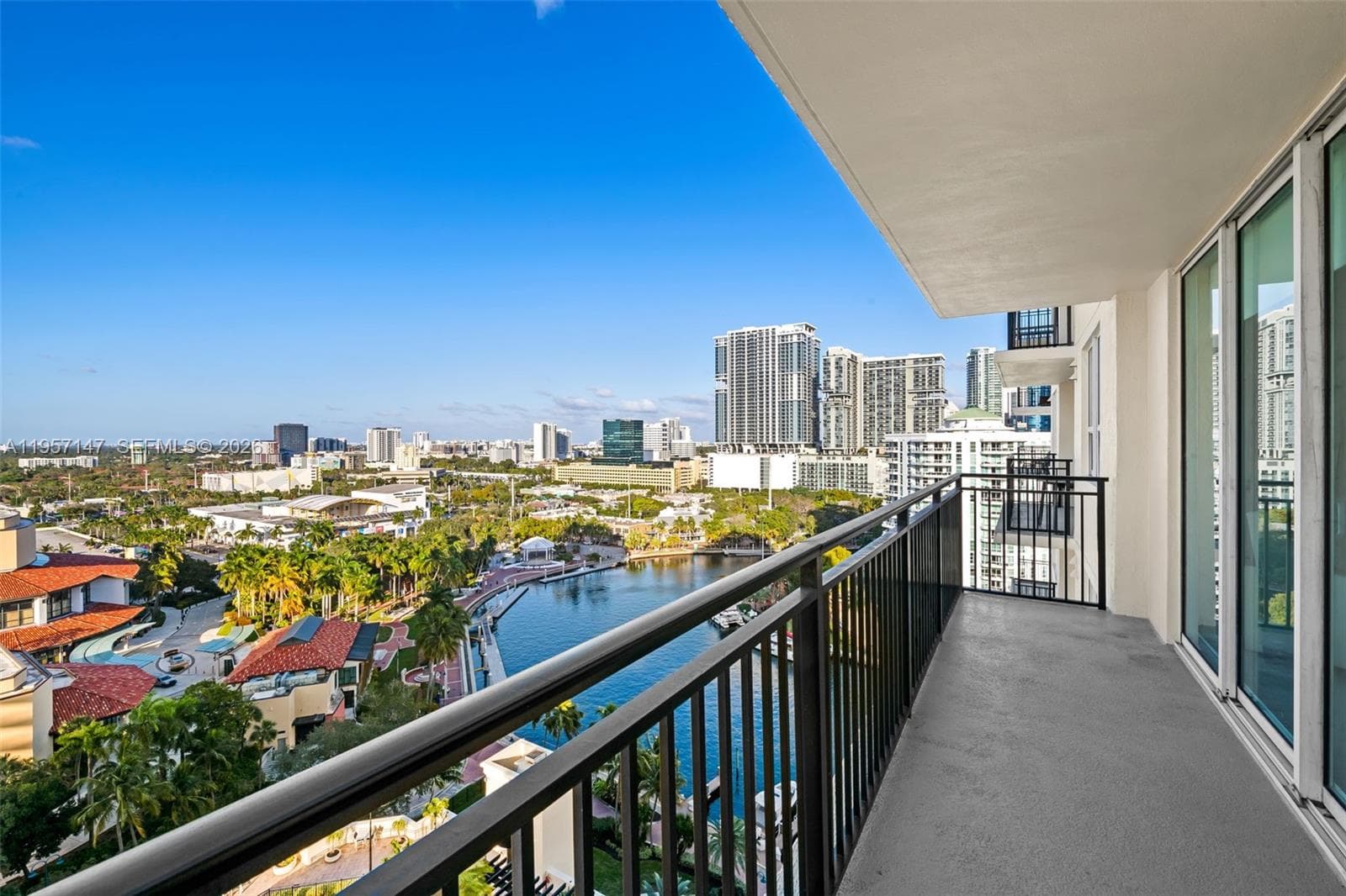 600 W Las Olas Blvd 1605S photo 14