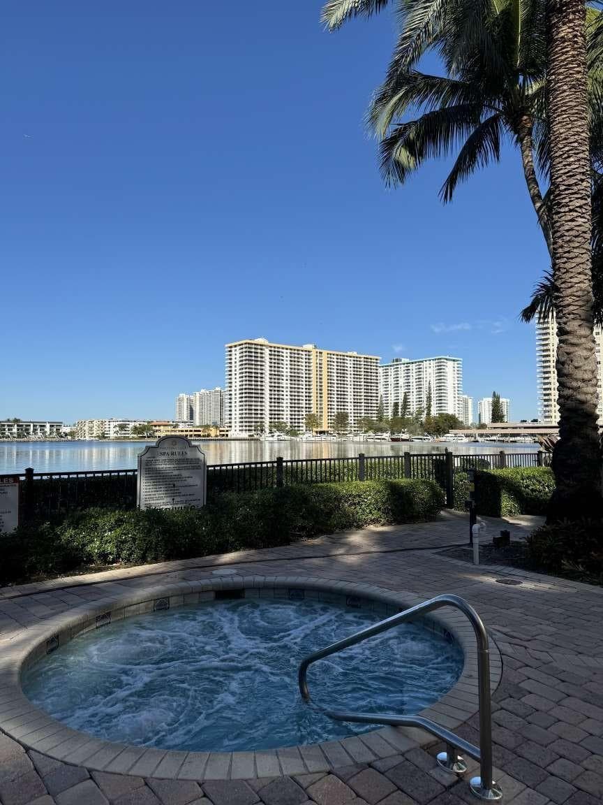 17125 N Bay Road 3102 photo 15