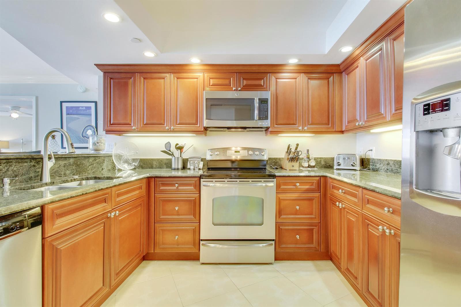 3000 N Ocean Drive N 23d photo 6