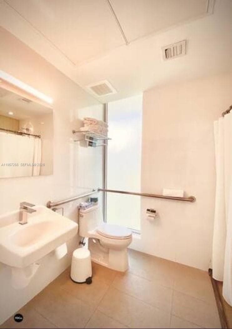 6080 Collins Avenue PH09 photo 17