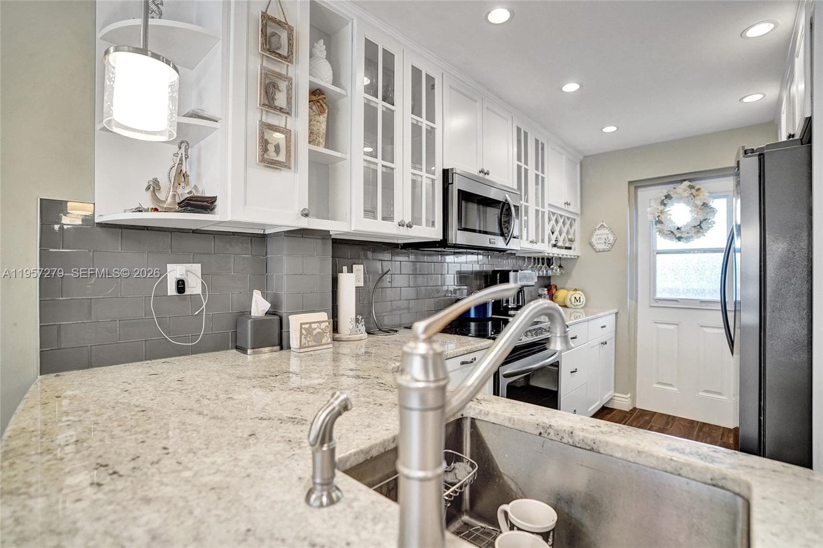 1301 E Hillsboro Blvd 307 photo 1