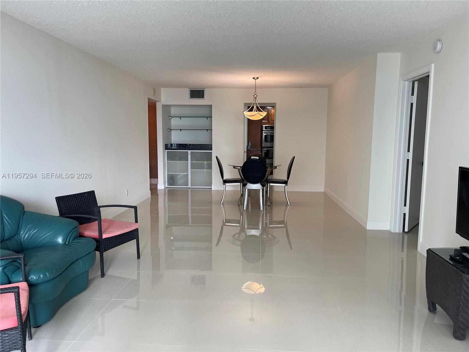 1370 S Ocean Blvd 903 photo 2