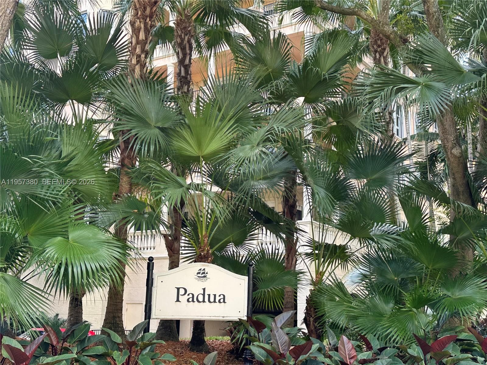 13633 Deering Bay Dr 256 photo 2