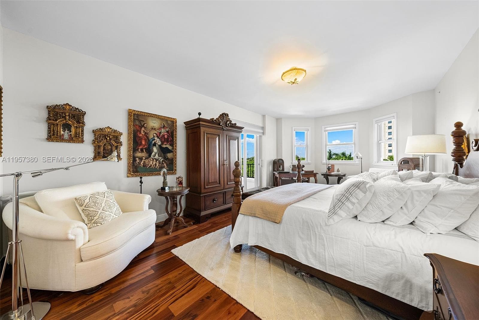 13633 Deering Bay Dr 256 photo 9