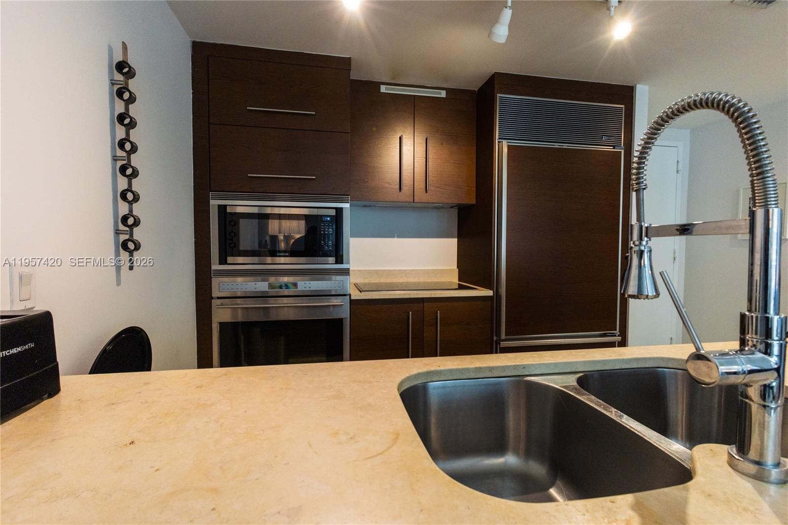 475 Brickell Ave 4511 photo 13