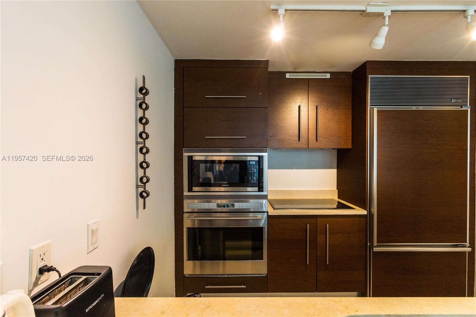 475 Brickell Ave 4511 photo 12