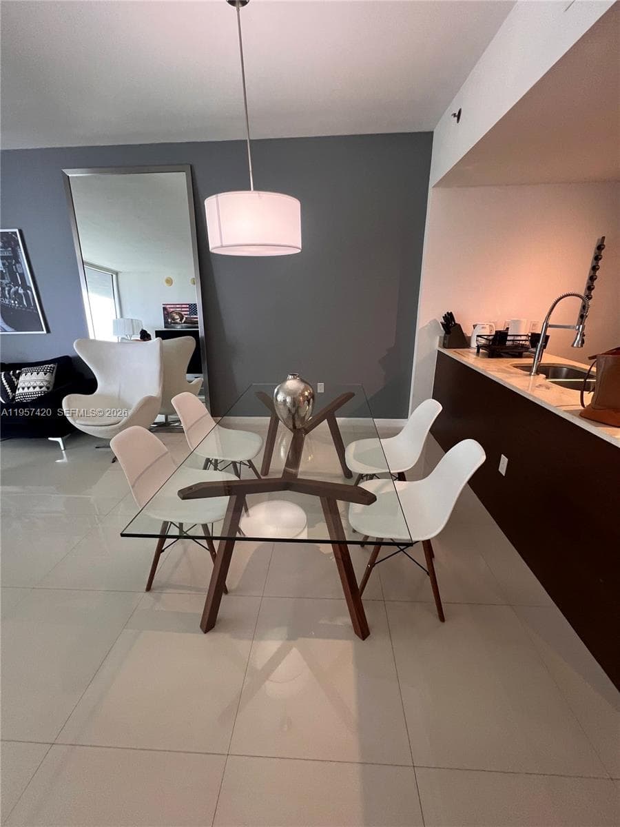 475 Brickell Ave 4511 photo 7