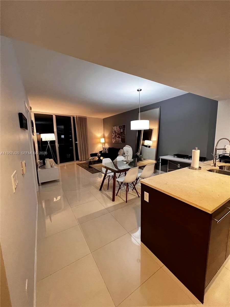 475 Brickell Ave 4511 photo 10