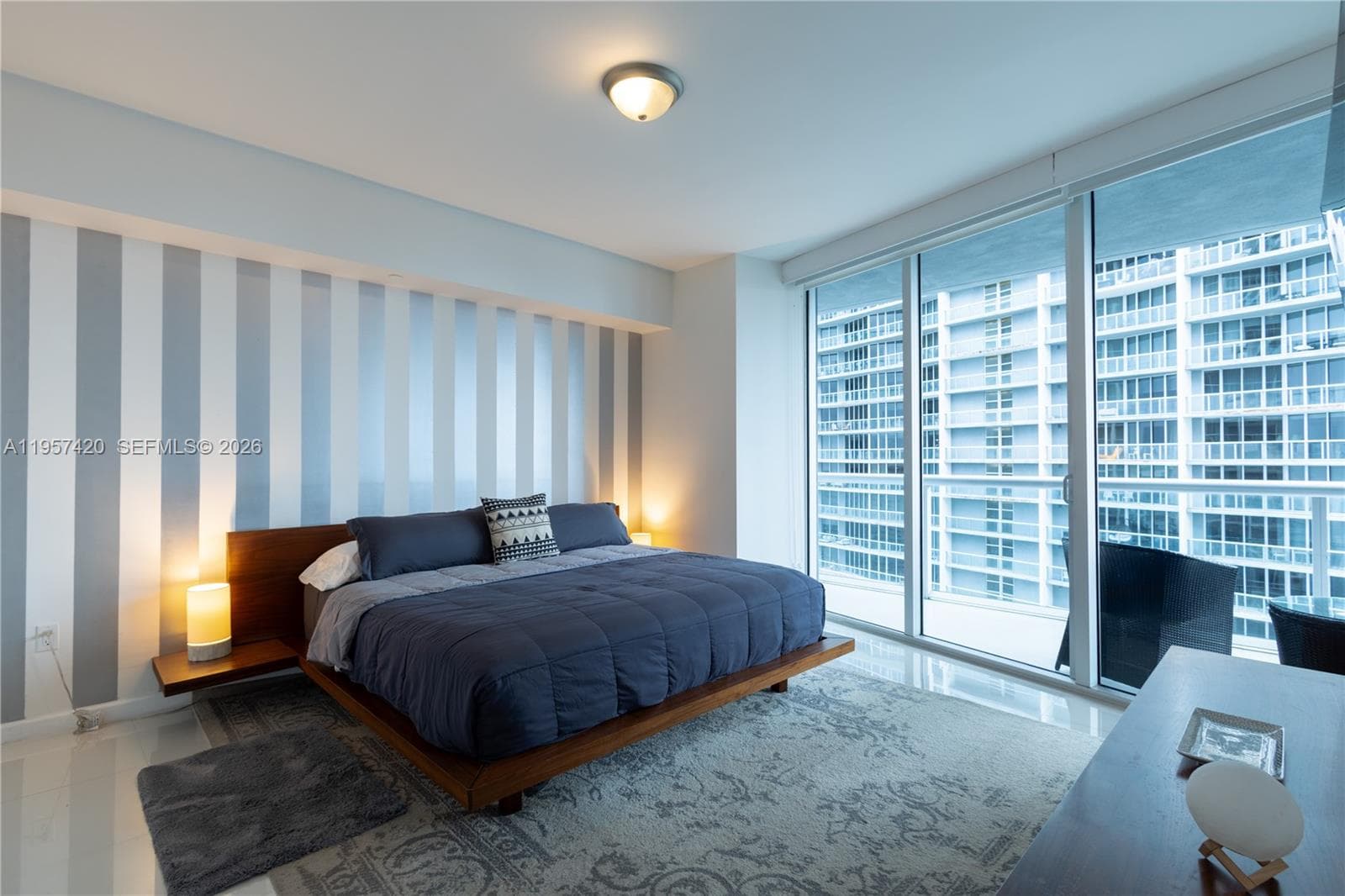 475 Brickell Ave 4511 photo 21