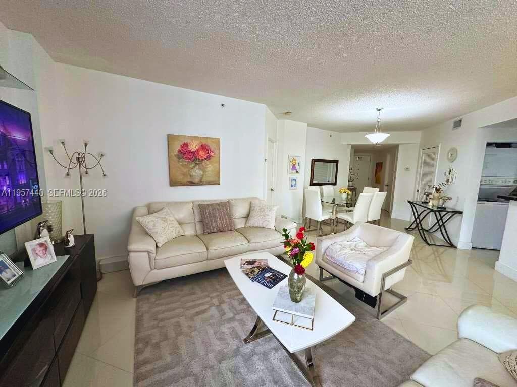 701 Brickell Key Blvd 2309 photo 2