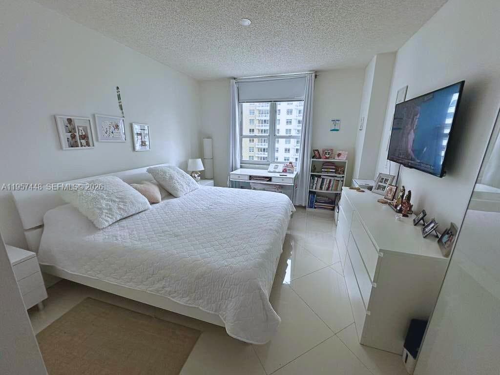 701 Brickell Key Blvd 2309 photo 9