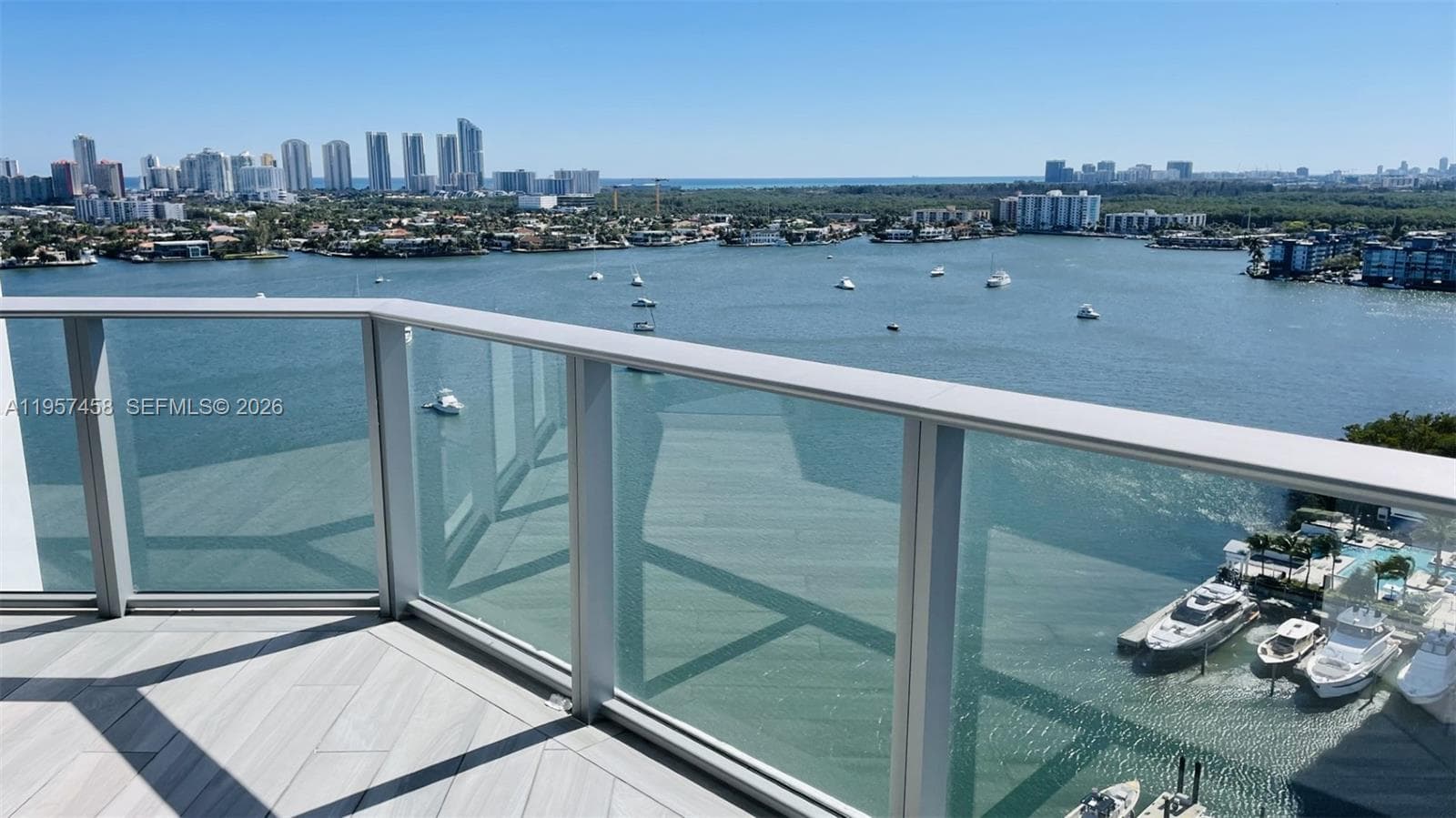 17301 Biscayne Blvd 1907 photo 3