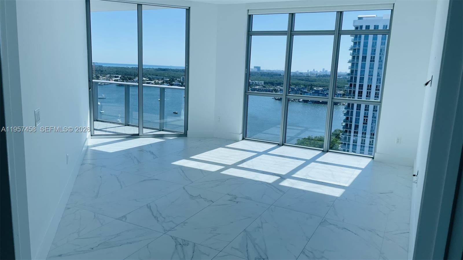 17301 Biscayne Blvd 1907 photo 5
