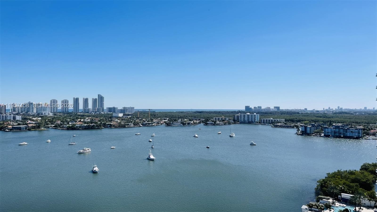 17301 Biscayne Blvd 1907 photo 14