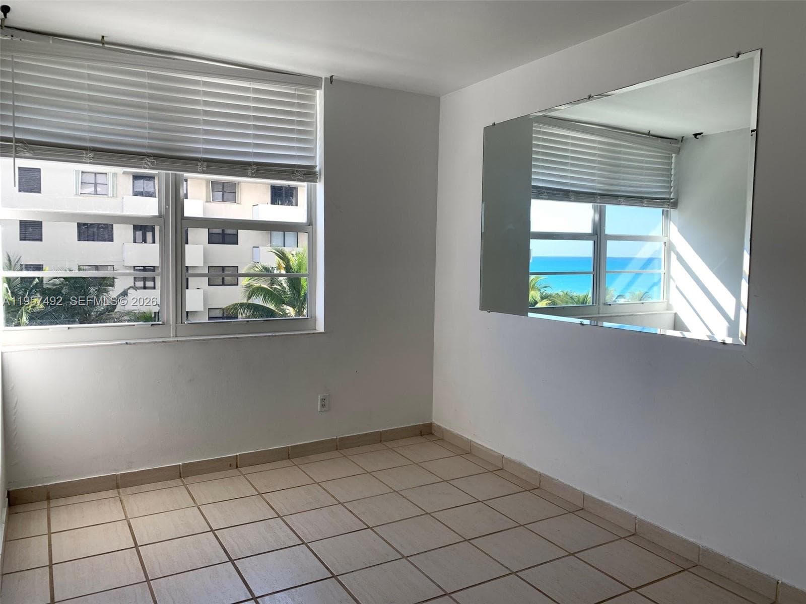 100 Lincoln Rd 732 photo 11
