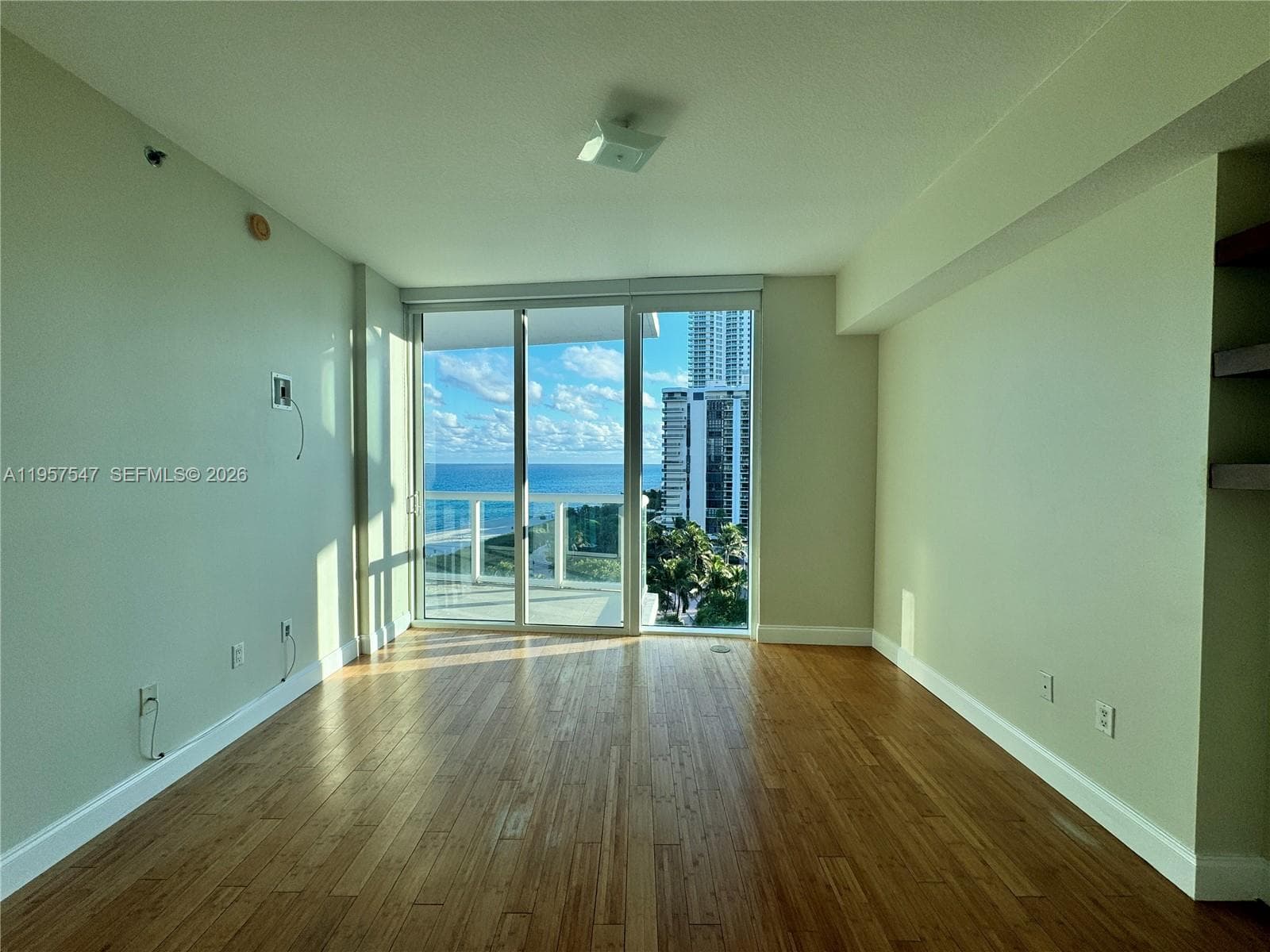 6515 Collins Ave 905 photo 21