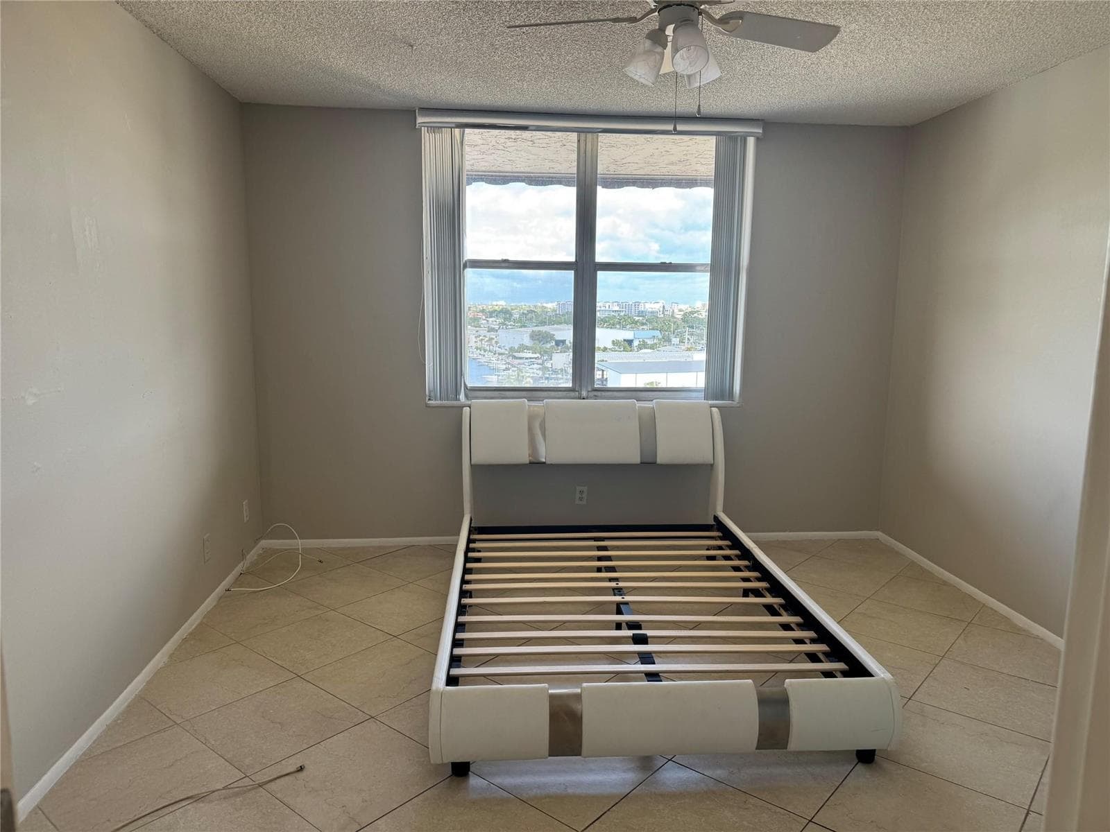 777 S Federal Highway Penthouse 16 photo 10