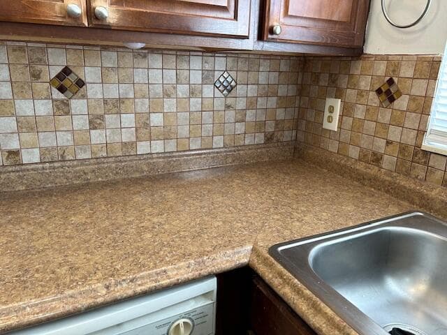 239 Golden River Drive photo 8