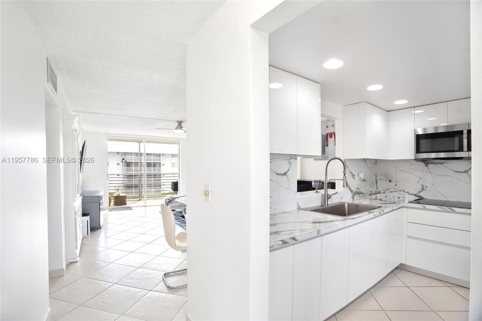 3600 170th St 312 photo 21