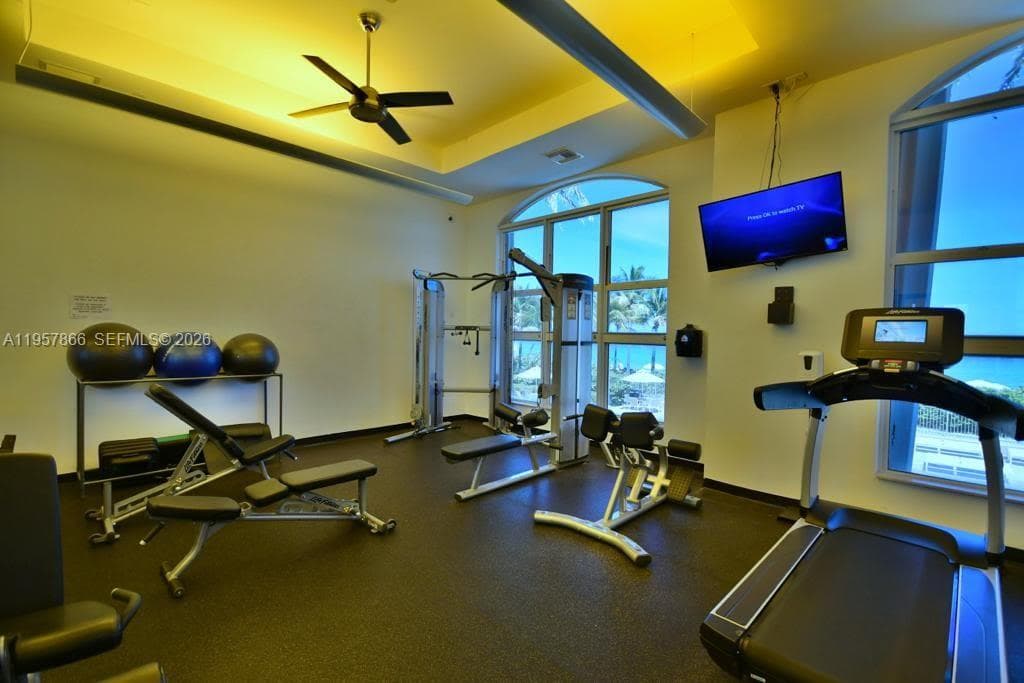 2080 S Ocean Dr 303 photo 9