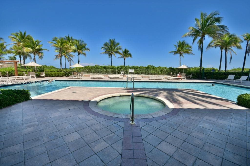 2080 S Ocean Dr 303 photo 15