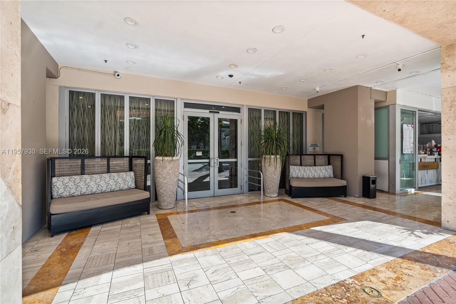 101 Ocean Dr 1003 photo 17