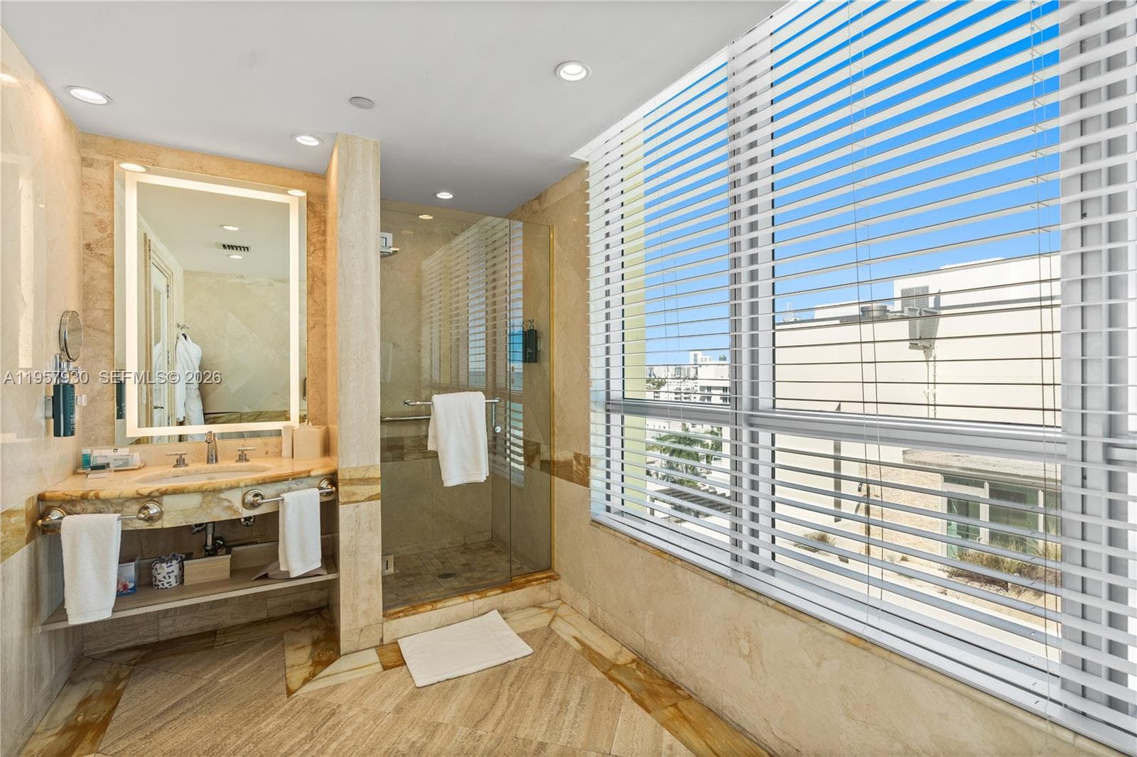 101 Ocean Dr 1003 photo 15