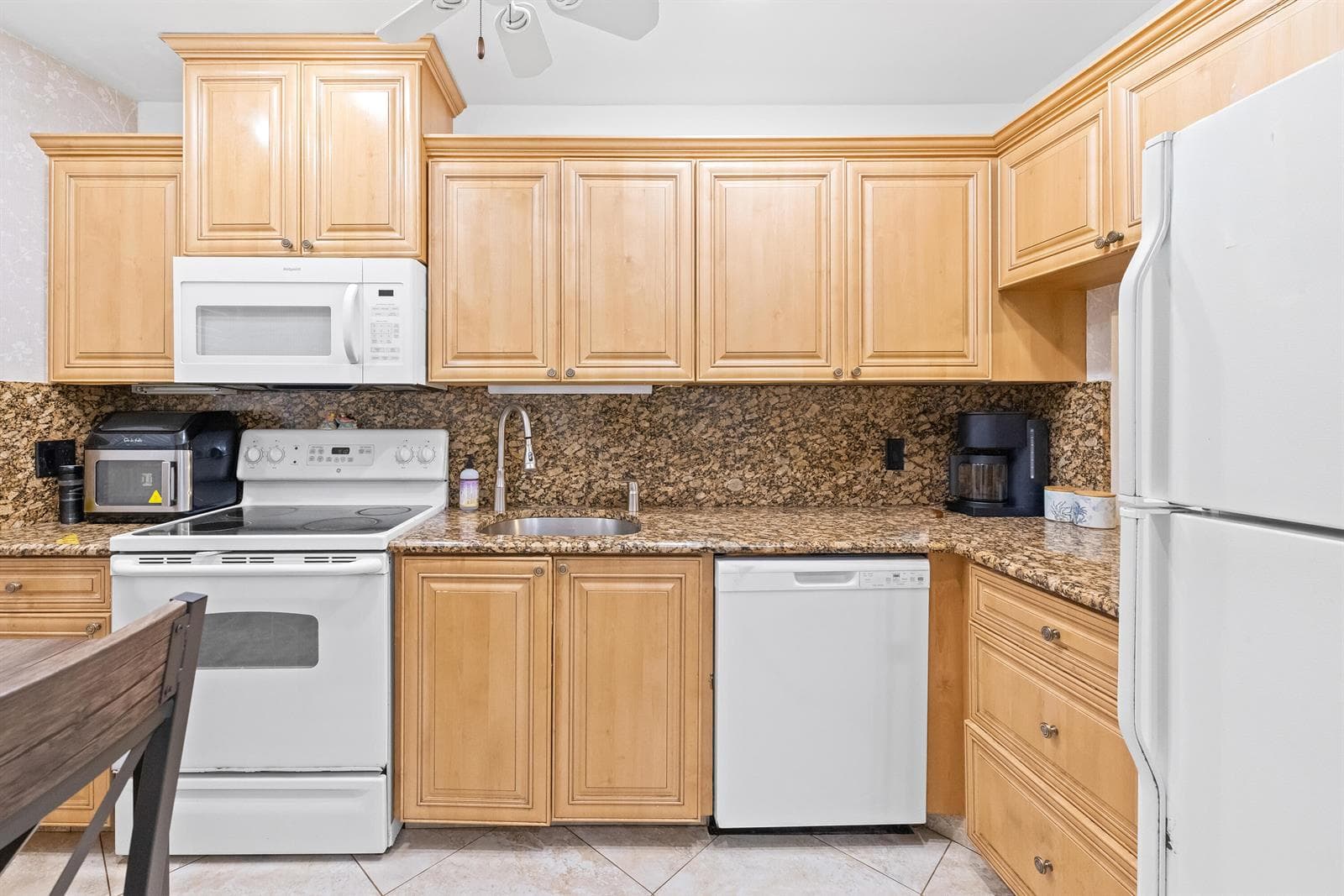 3605 S Ocean Boulevard 229 photo 7
