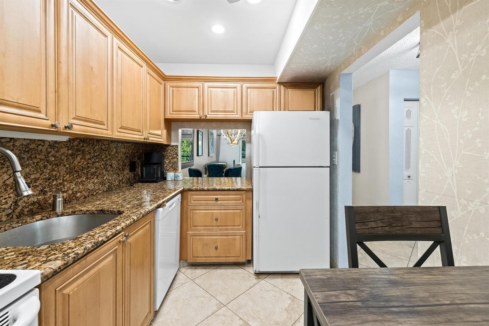 3605 S Ocean Boulevard 229 photo 9