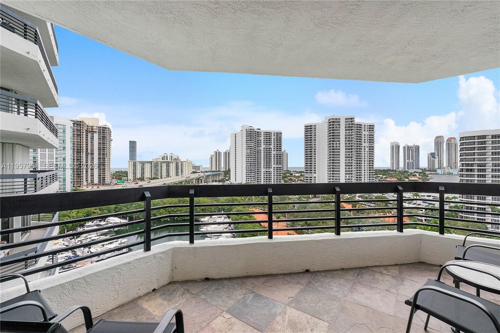 3500 Mystic Pointe Dr 1407 photo 1